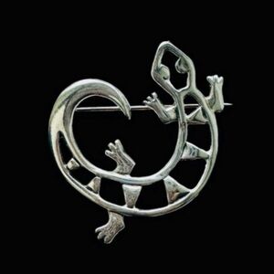 Belinda Woody Vintage .925 Sterling Silver Navajo Native American Lizard Pin